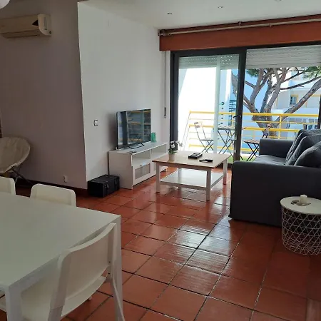 Апартаменты Spacious 3 Bedroom In Aldeia Das Acoteias, Albufeira *